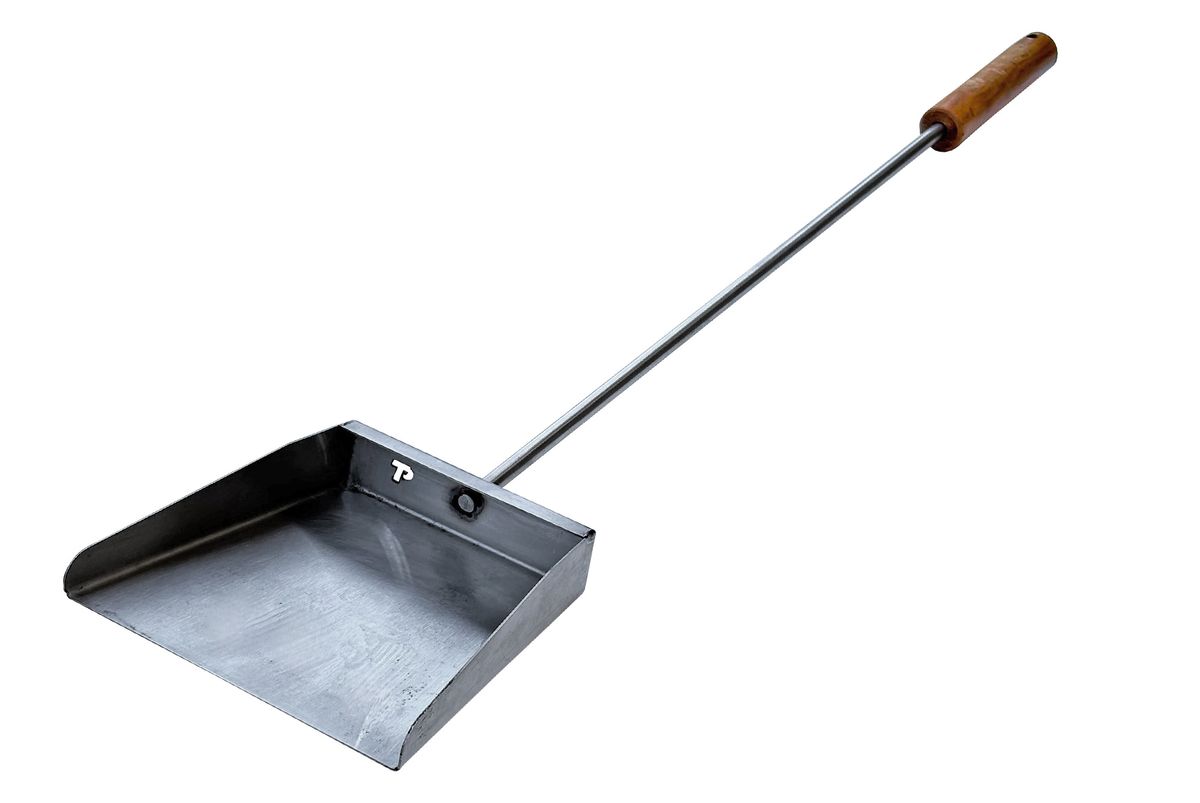 s-zoom.filetakealot-96433463-1.jpg Tp Coal Spade with Wood Handle - Image 1